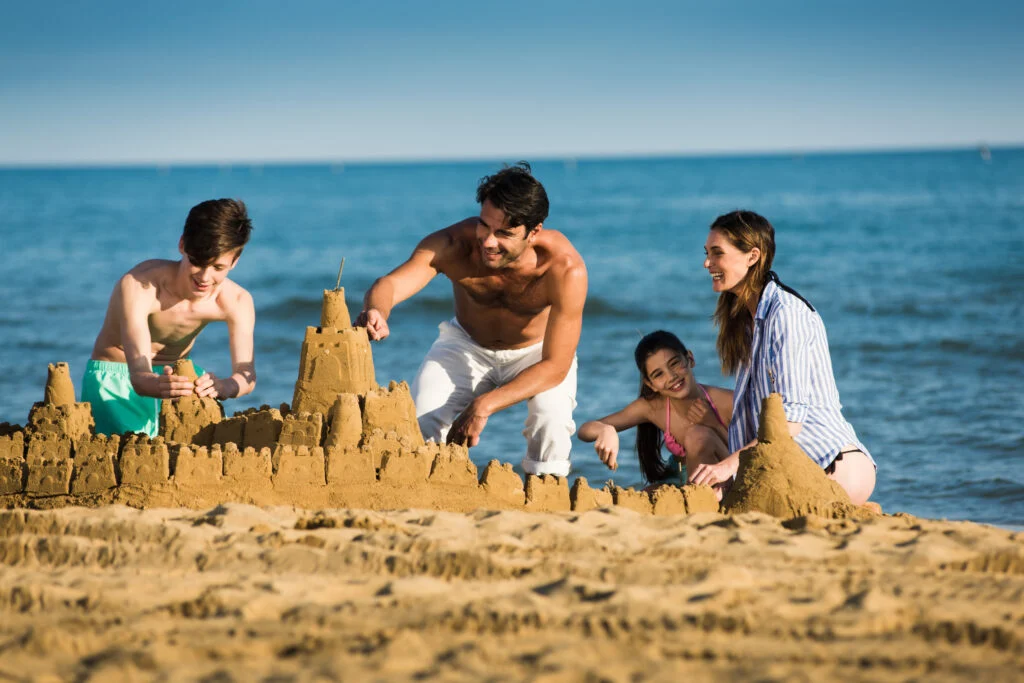 spiaggia_aparthotel_holiday (1)